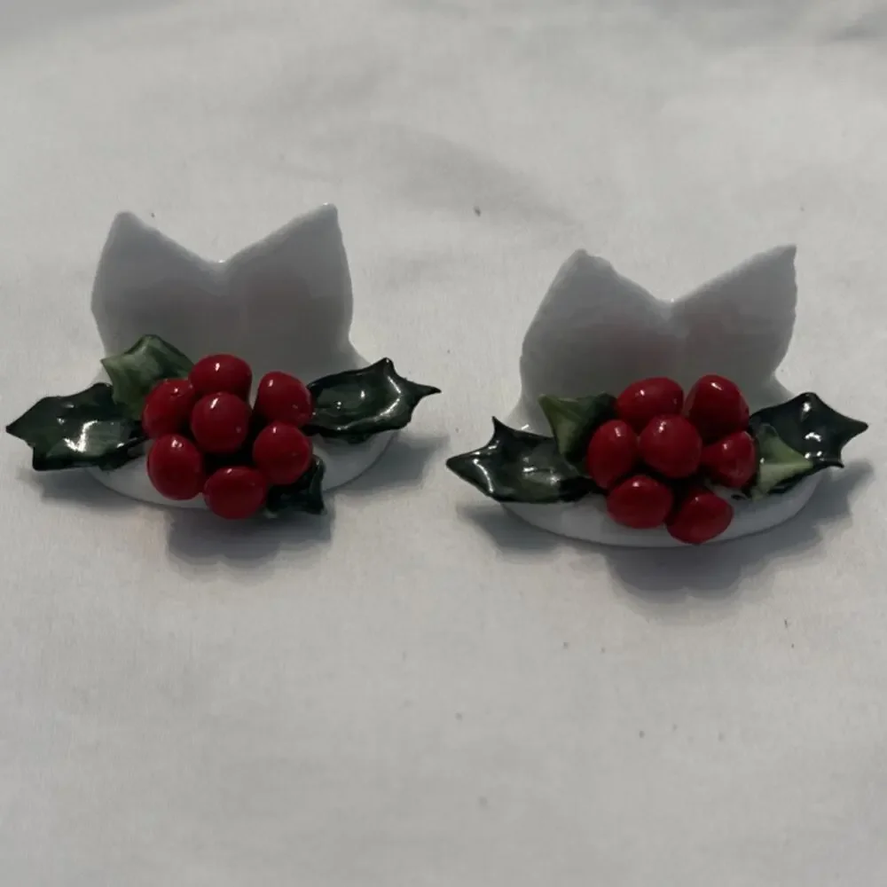 Coalport Bone China Christmas Holly Berry Oval Napkin cards holder Set of 2